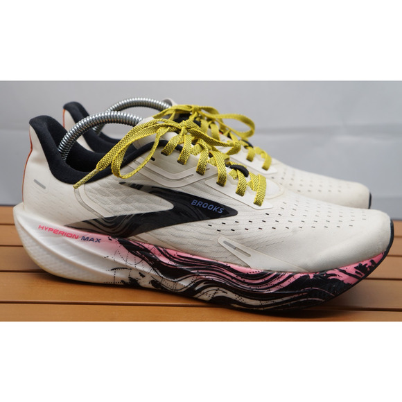 Brooks Hyperion Max Women's Running Shoes Size 10.5 White Pink Glo - Picture 3 of 10